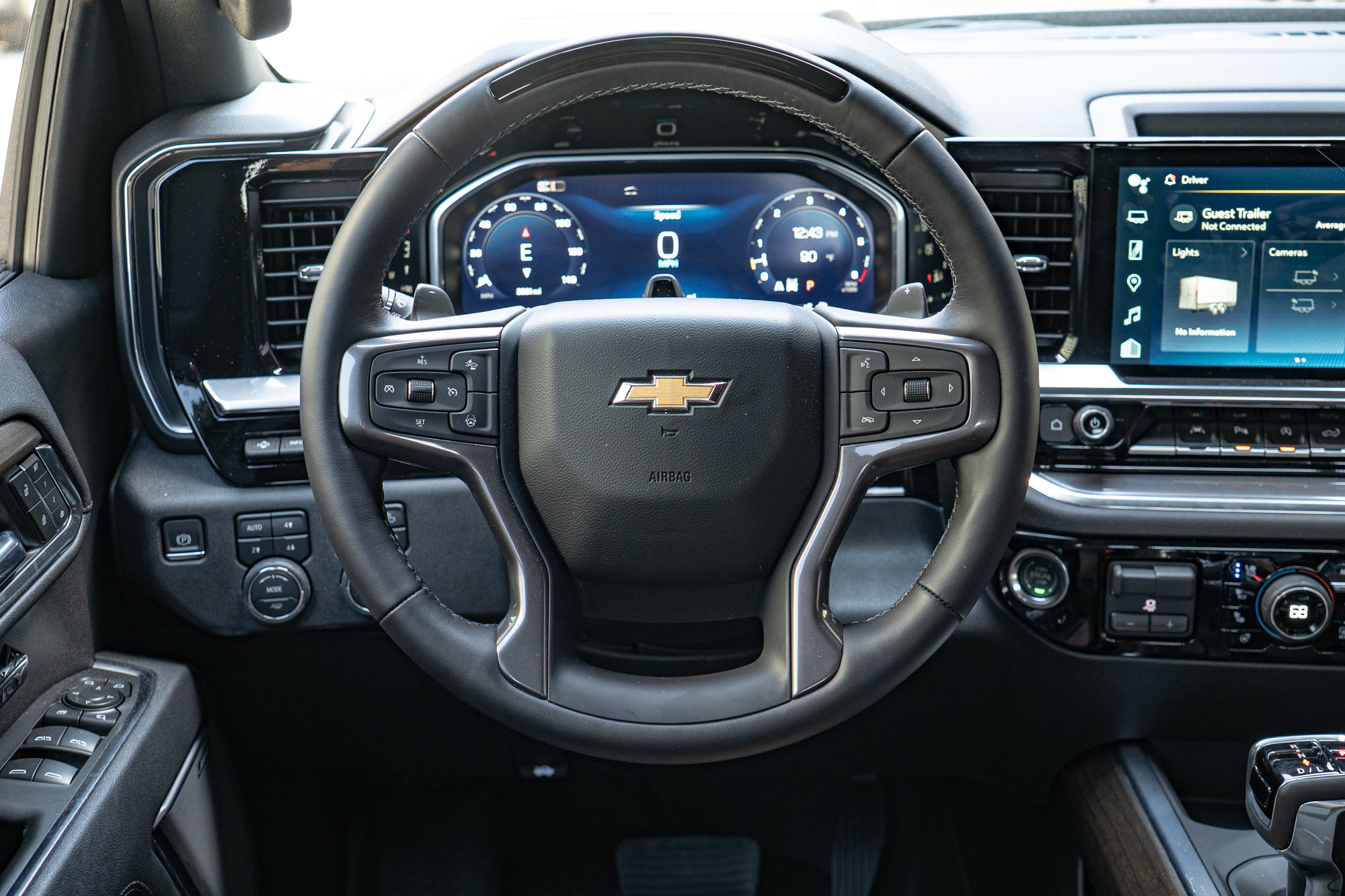 Used 2026 Chevrolet Silverado 1500 High Country AWD/4WD image 18