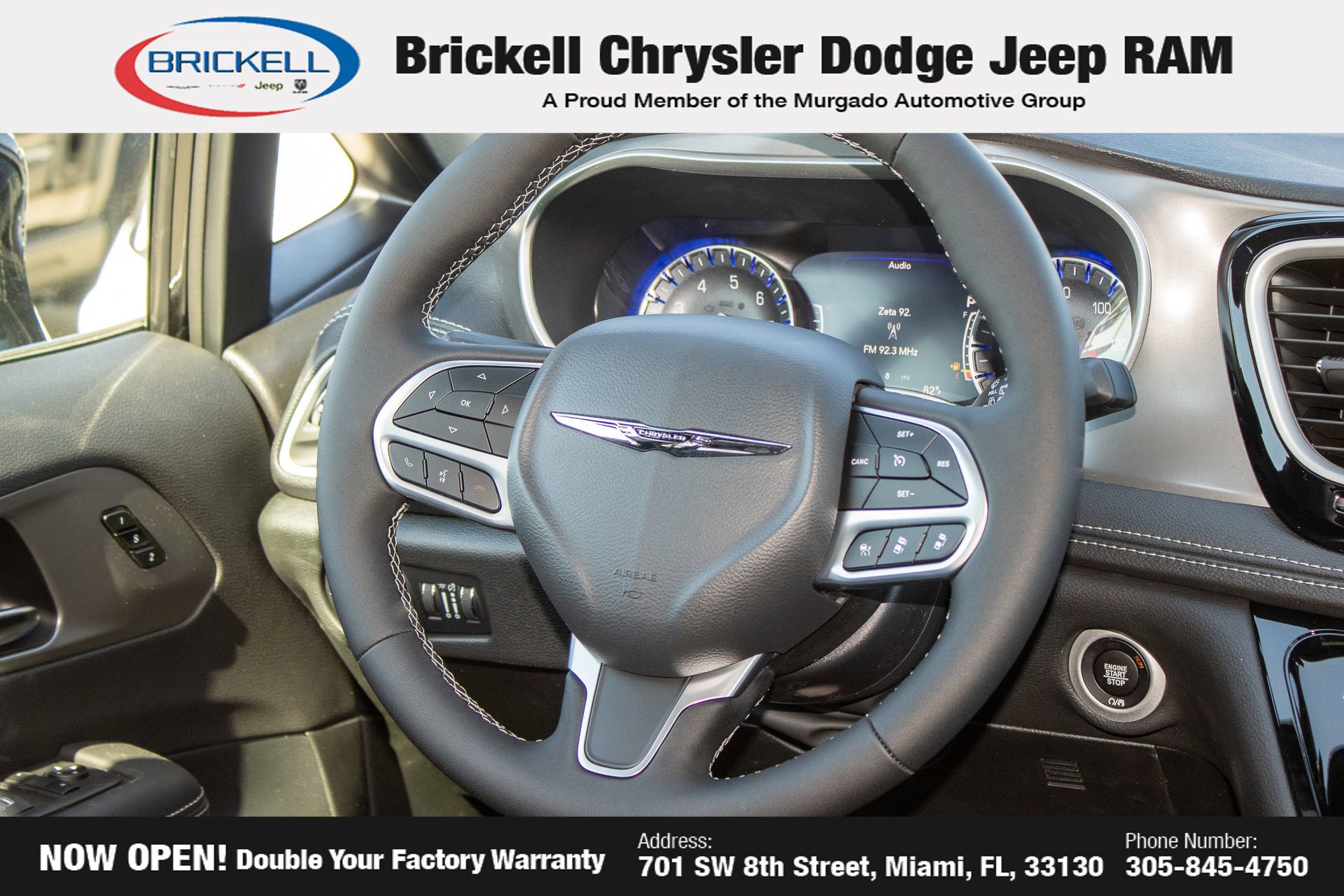 New 2025 Chrysler Pacifica Select FWD image 26