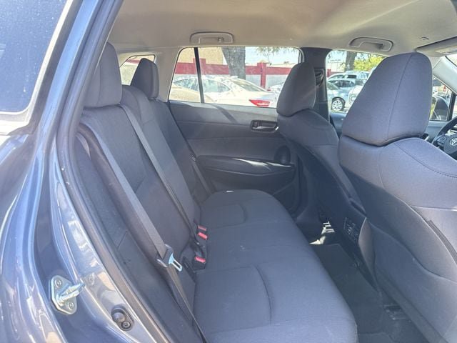 Used 2023 Toyota Corolla Cross LE FWD image 33