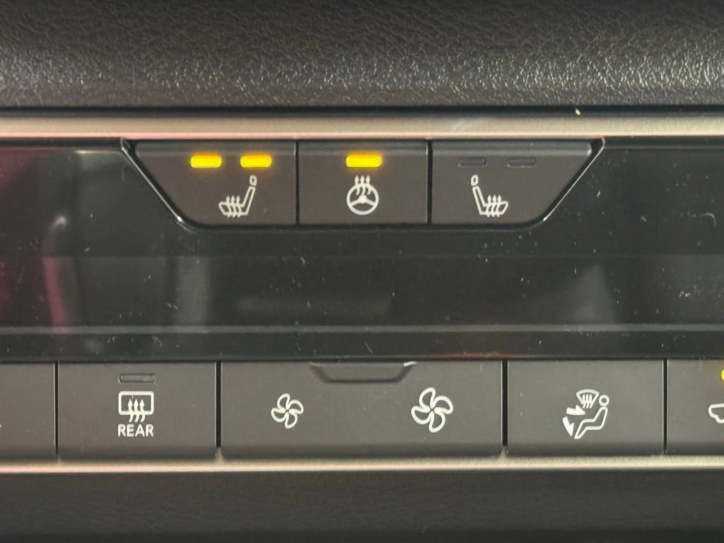 New 2026 Nissan Altima 2.5 SR FWD image 37