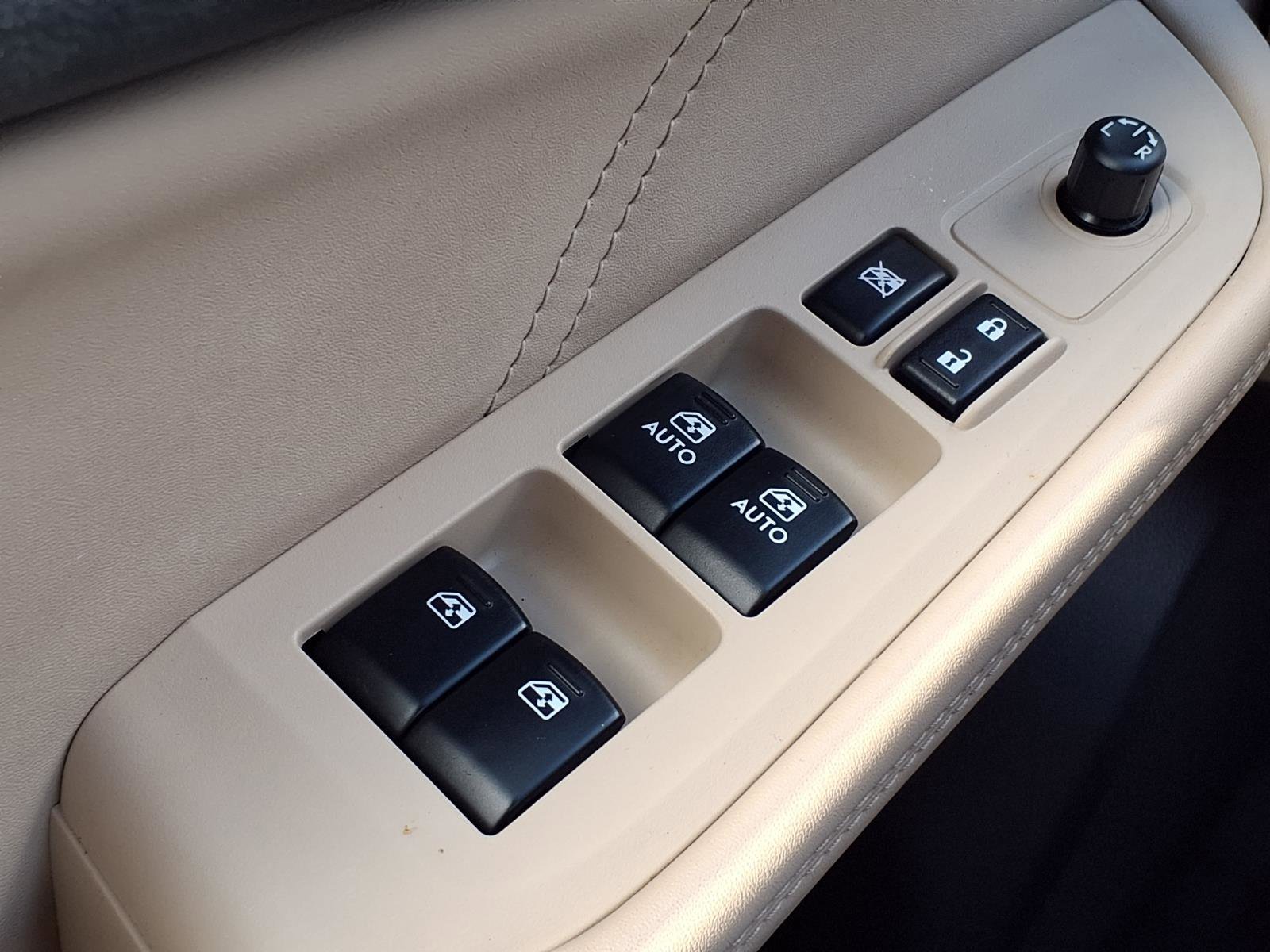 Used 2018 Subaru Legacy 2.5i Limited image 11