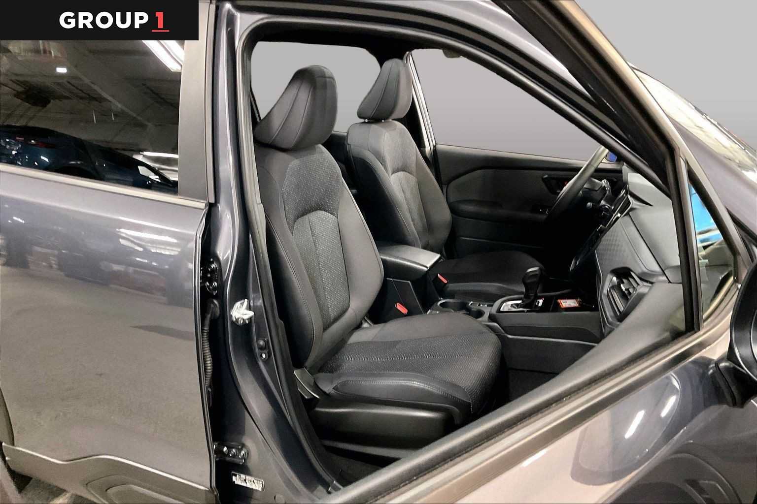 Certified 2025 Subaru Forester Premium AWD/4WD image 9