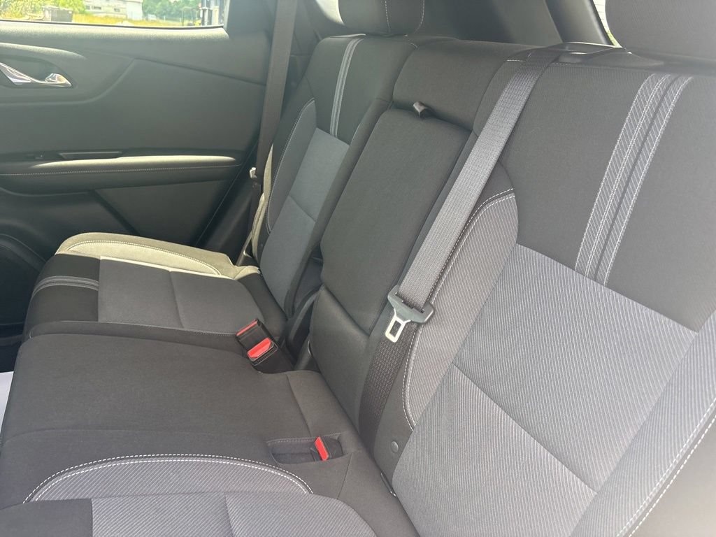 Used 2025 Chevrolet Blazer LT FWD image 27