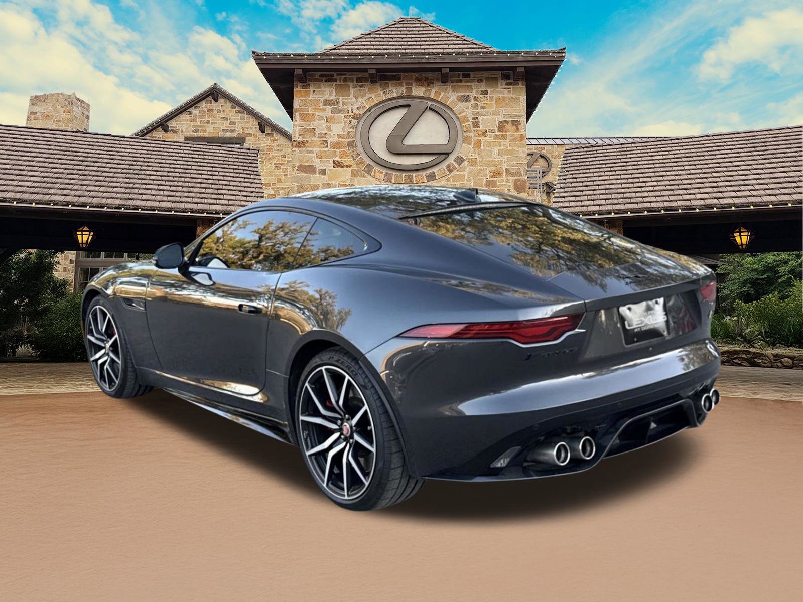 Used 2023 Jaguar F-TYPE R AWD/4WD image 3