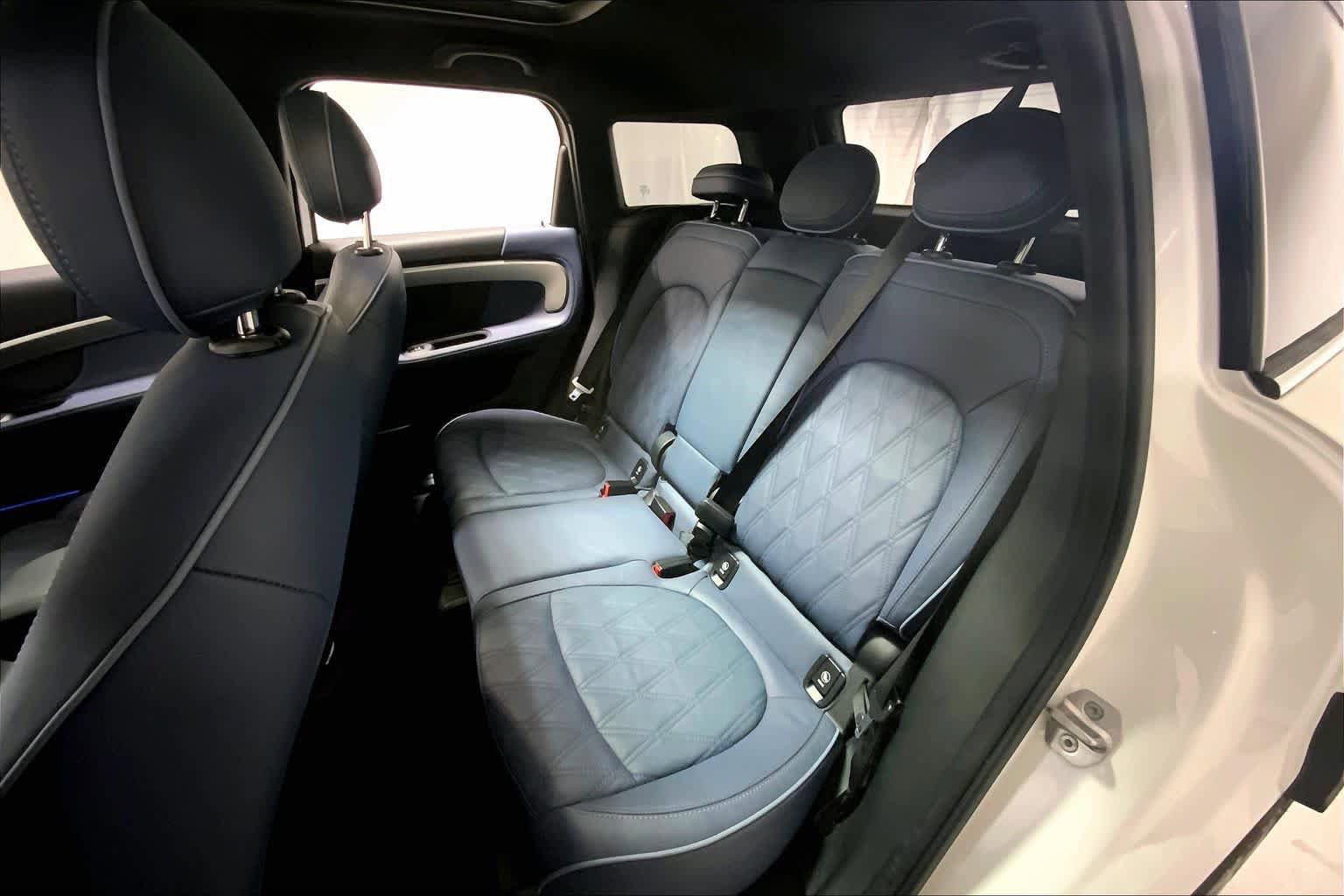 Certified 2024 MINI Cooper Countryman S w/ Signature Upholstery Package AWD/4WD image 20