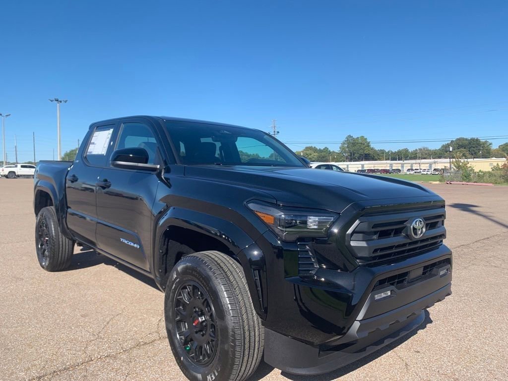 New 2025 Toyota Tacoma SR5