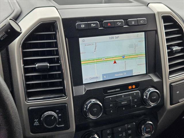 Used 2020 Ford F250 Lariat w/ Chrome Package image 11