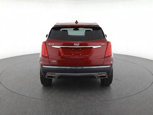 Certified 2025 Cadillac XT5 Premium Luxury w/ Technology Package AWD/4WD image 4