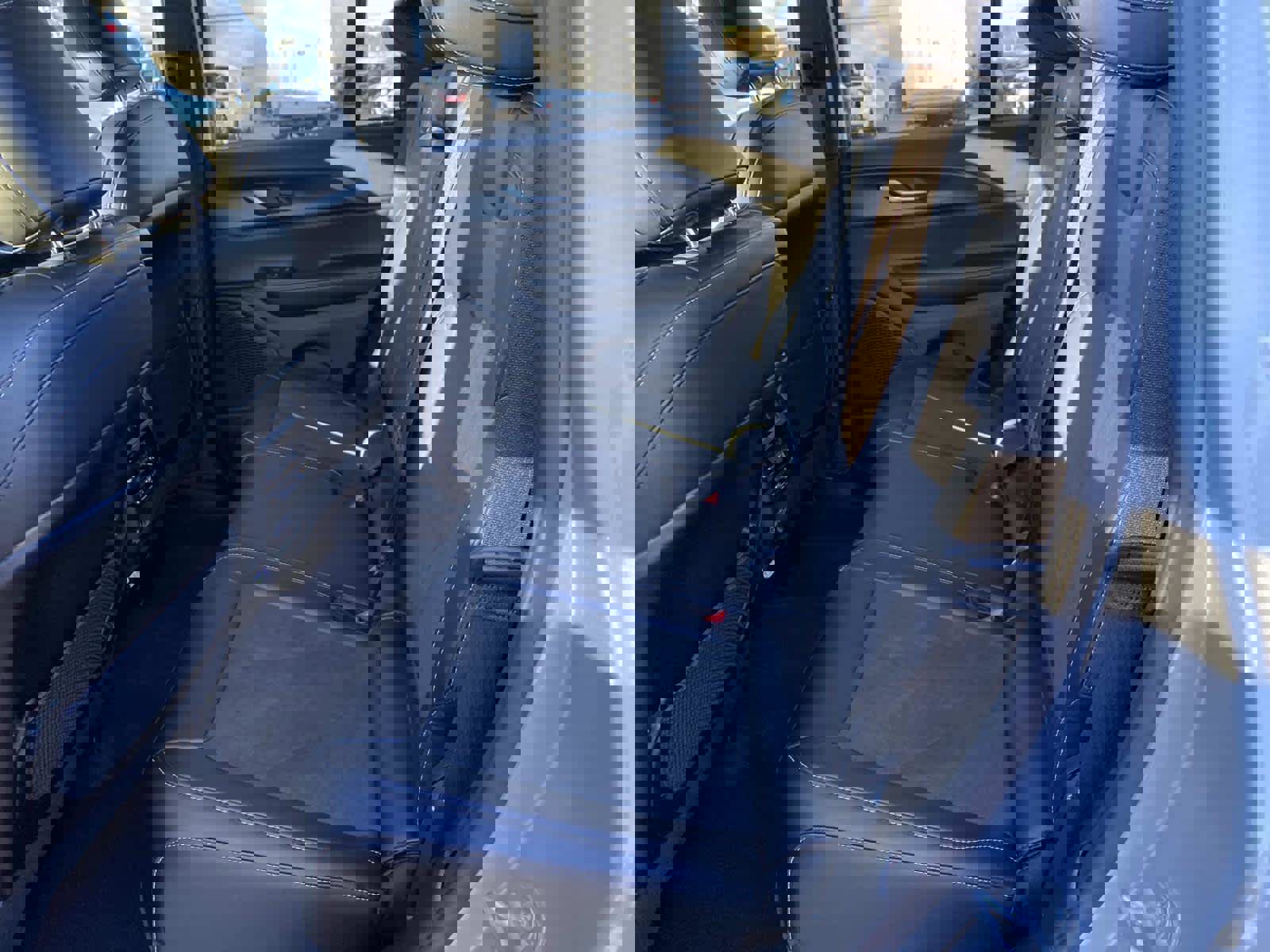 New 2025 Jeep Grand Cherokee Laredo image 8