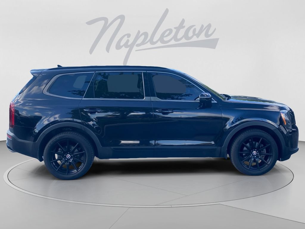 Used 2022 Kia Telluride EX w/ EX Premium Package AWD/4WD image 7