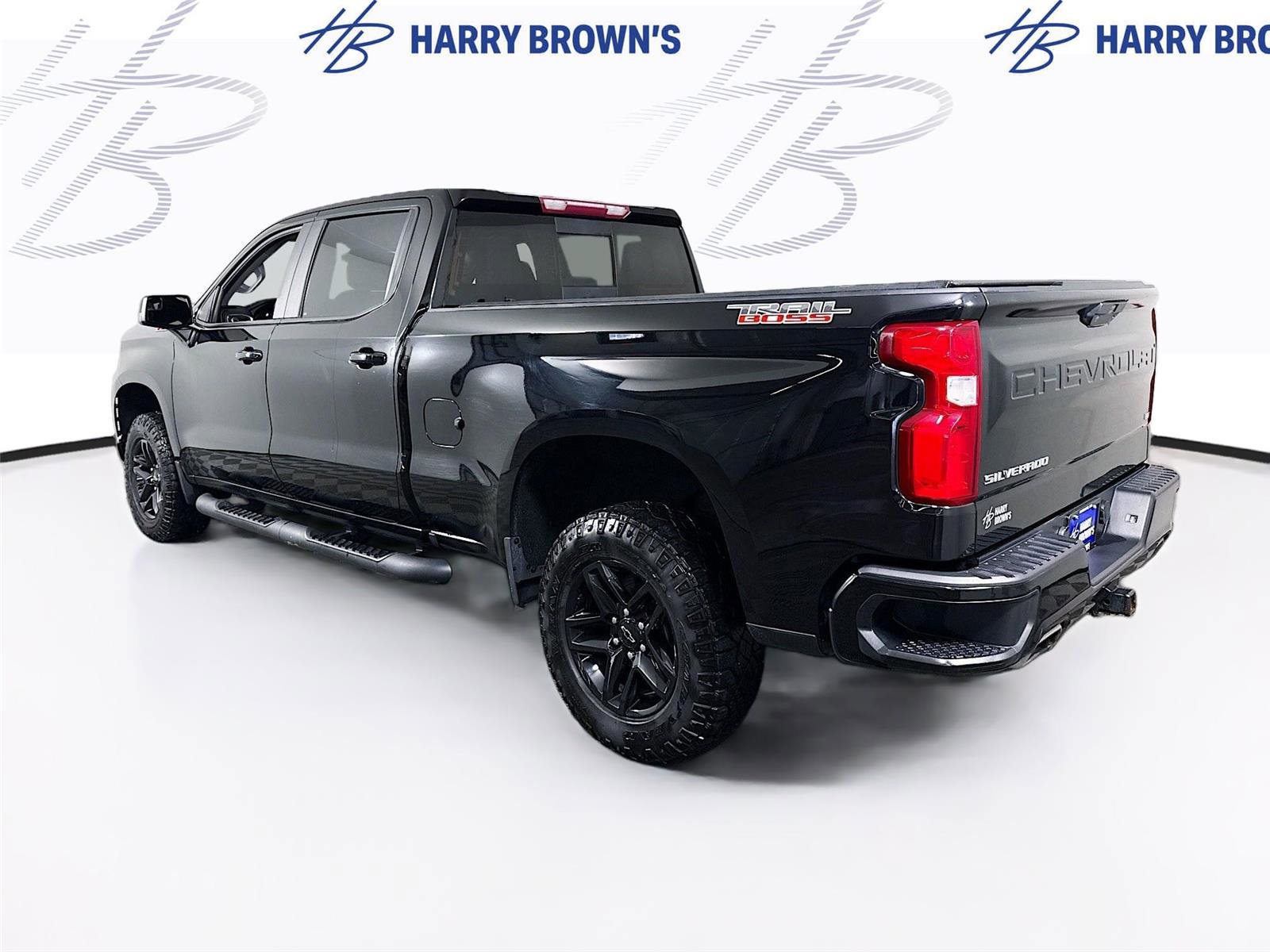 Used 2020 Chevrolet Silverado 1500 LT Trail Boss image 28