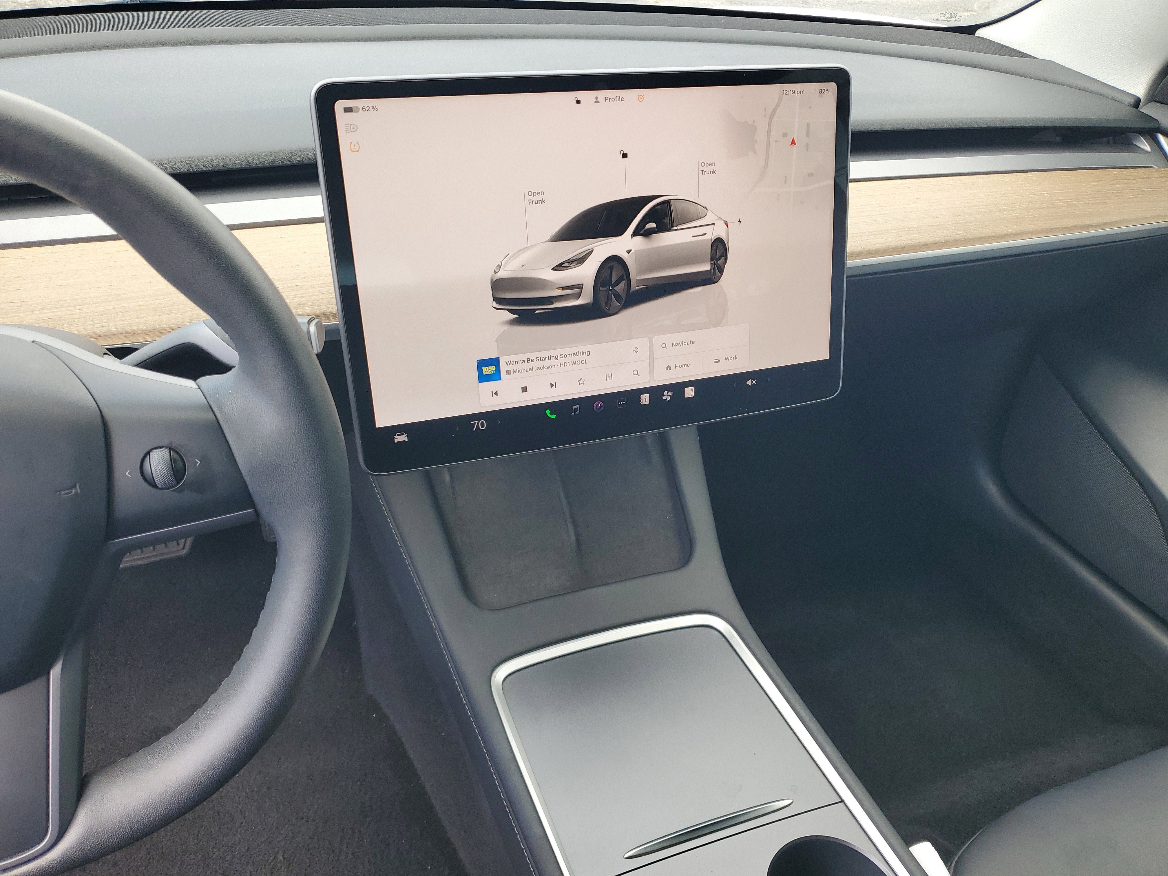 Used 2023 Tesla Model 3 Standard Range image 21
