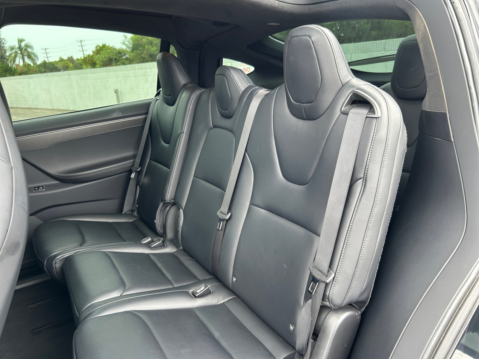 Used 2018 Tesla Model X 75D AWD/4WD image 18