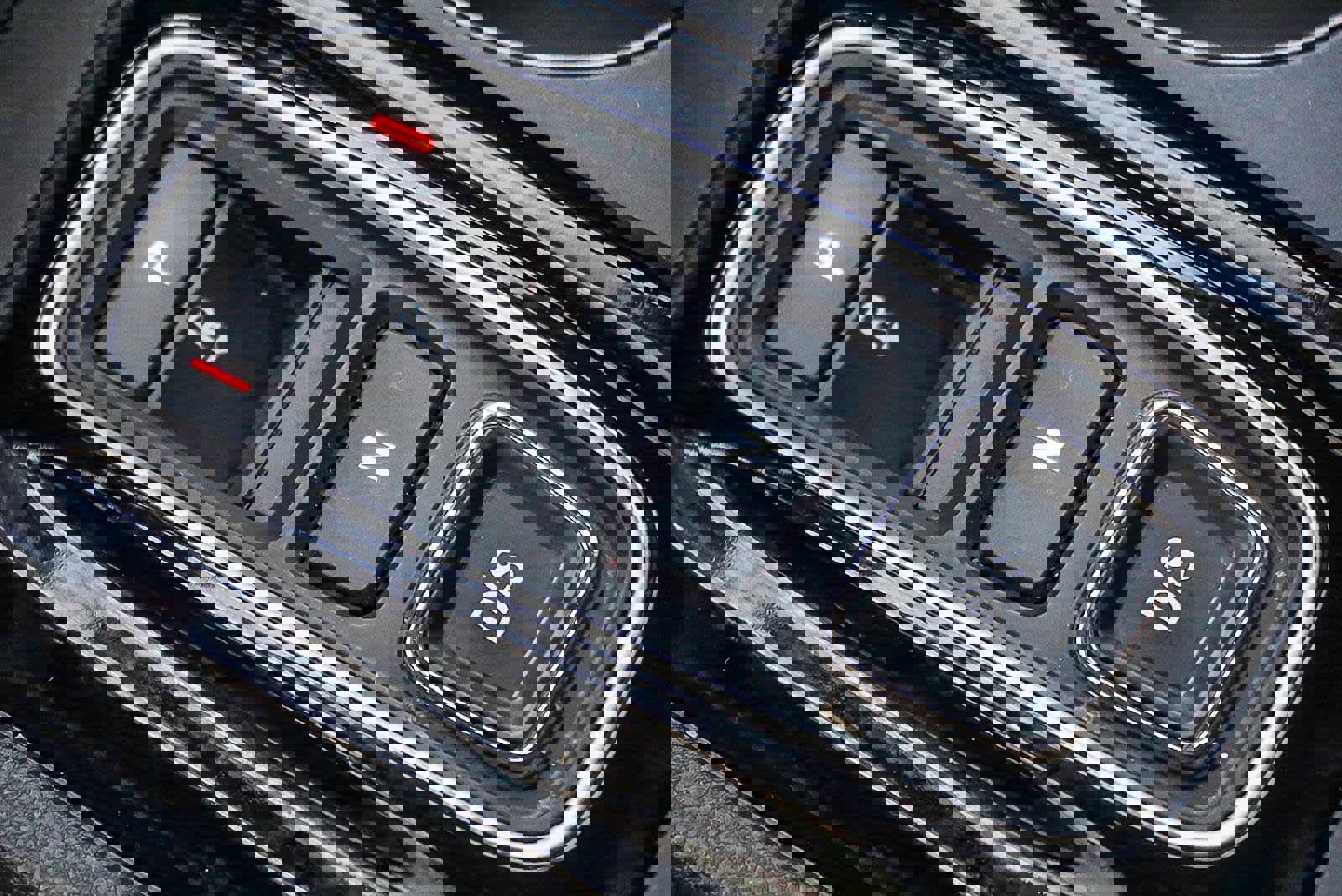 Used 2025 Honda Pilot EX-L image 19