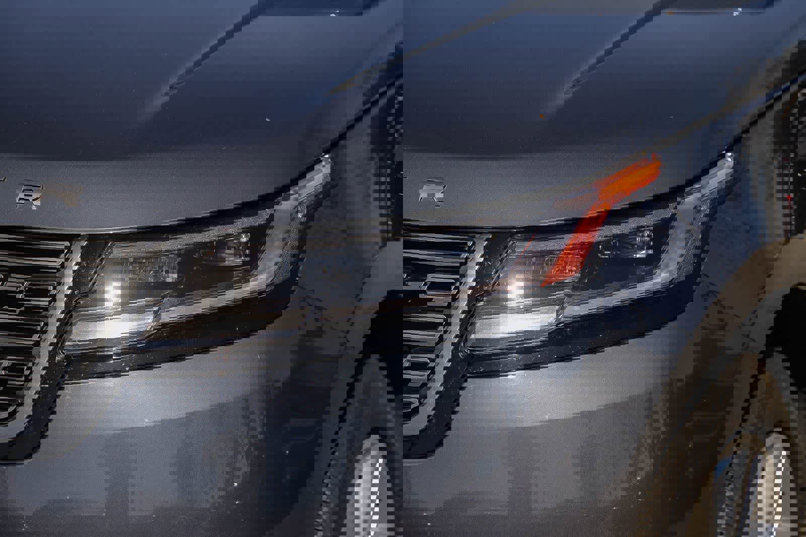 Used 2025 Land Rover Range Rover Velar S image 7