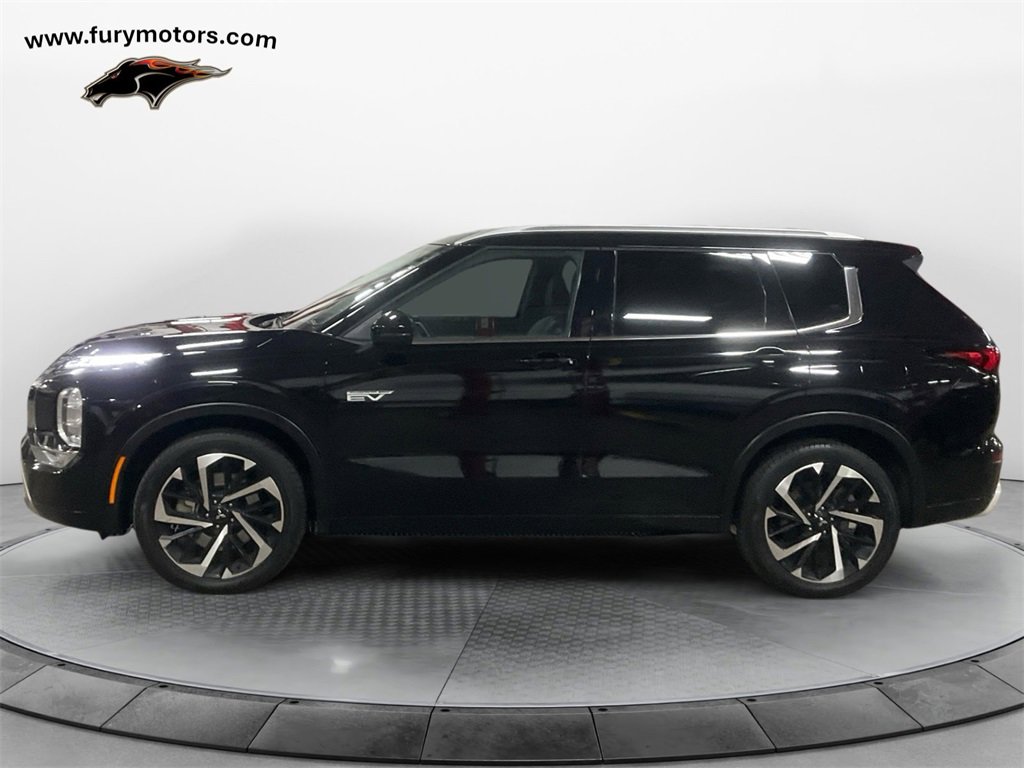 Used 2023 Mitsubishi Outlander SEL image 6