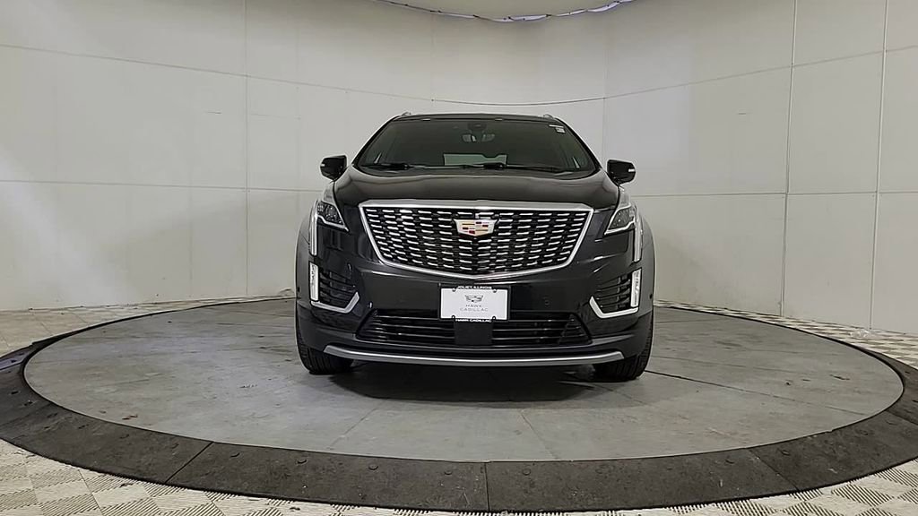 Used 2024 Cadillac XT5 Premium Luxury w/ Platinum Package image 2