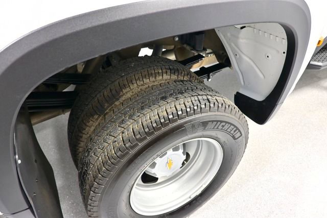 Certified 2025 Chevrolet Silverado 3500 W/T w/ WT/CX Safety Package image 4