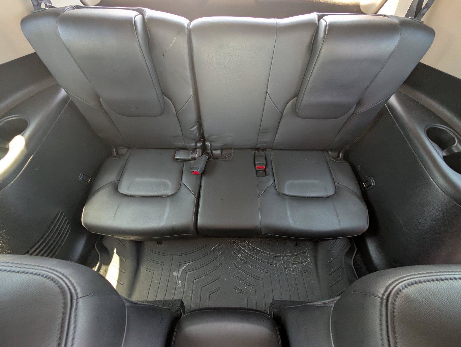 Used 2023 Nissan Armada SL w/ Captain's Chairs Package RWD image 42