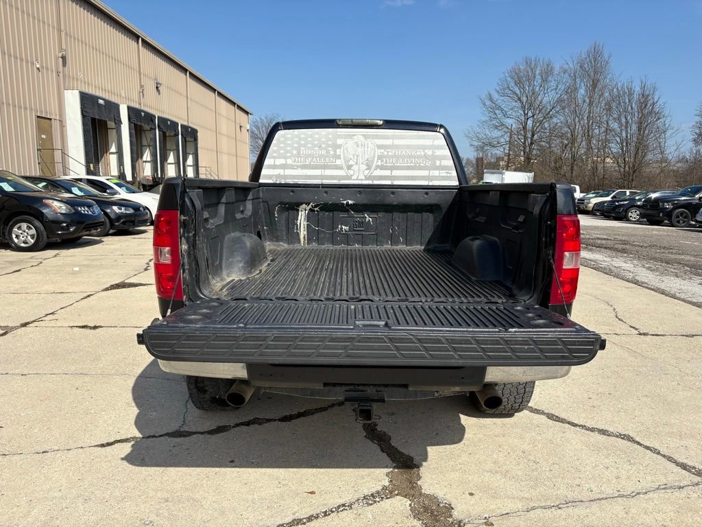 Used 2013 Chevrolet Silverado 1500 LT w/ All-Star Edition AWD/4WD image 6
