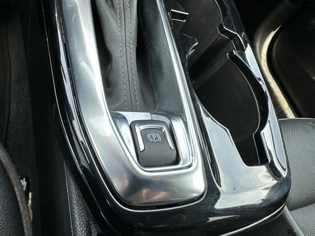 Used 2025 Chevrolet Trax ACTIV FWD image 33