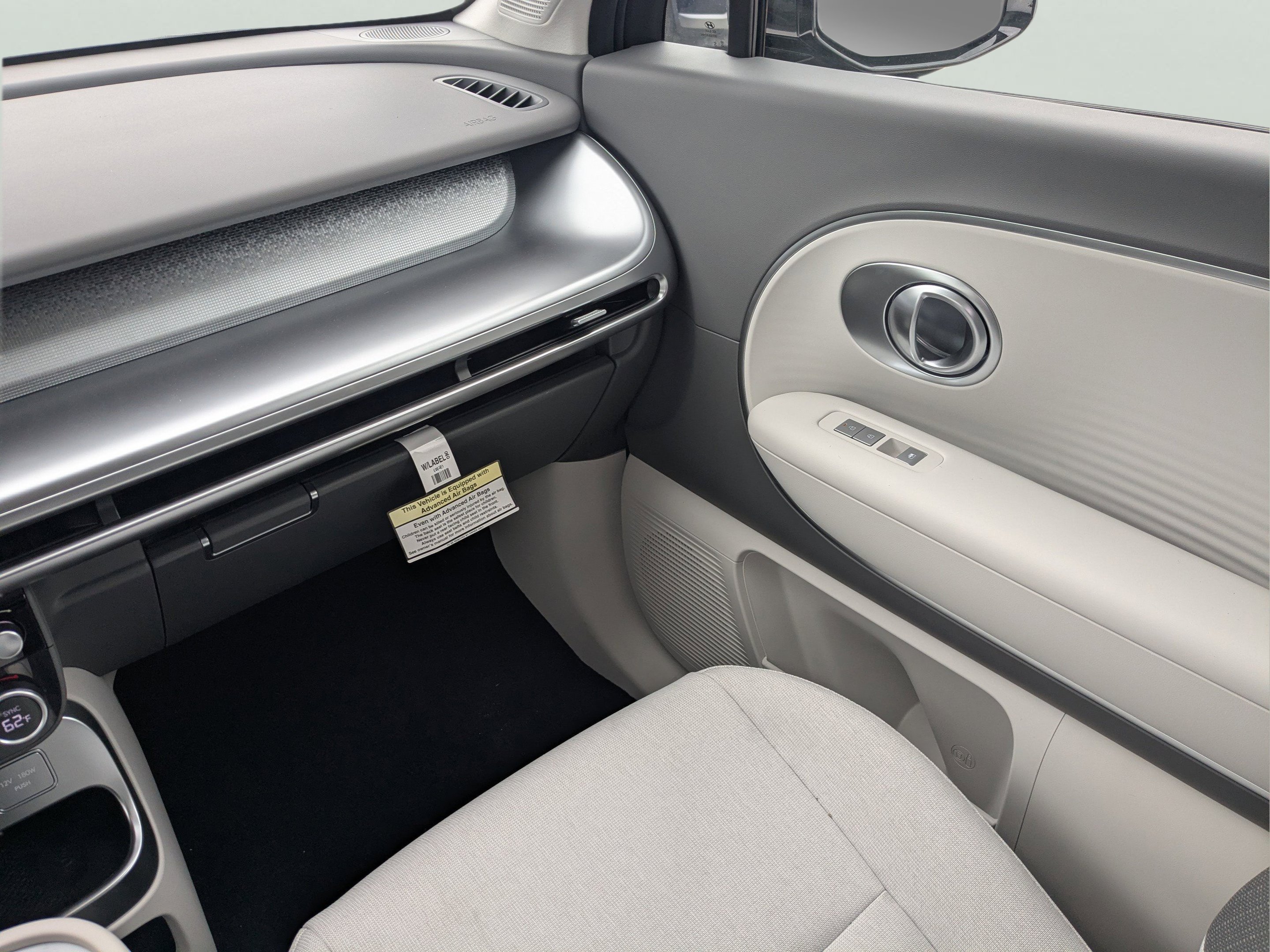 Certified 2026 Hyundai Ioniq 9 SE AWD/4WD image 17