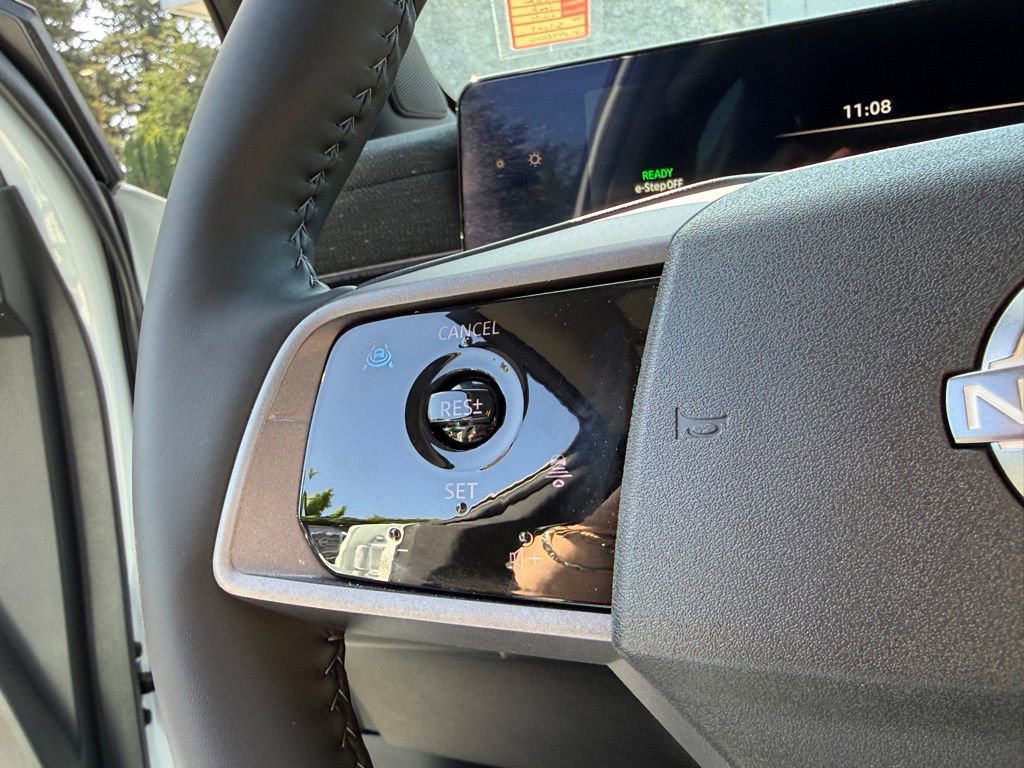 Used 2026 Nissan Leaf Platinum+ w/ Cargo Package (Platinum+) FWD image 27