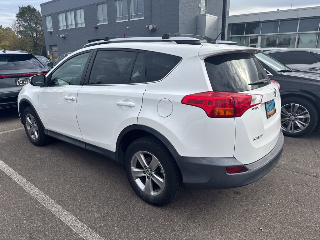 Used 2015 Toyota RAV4 XLE FWD image 15