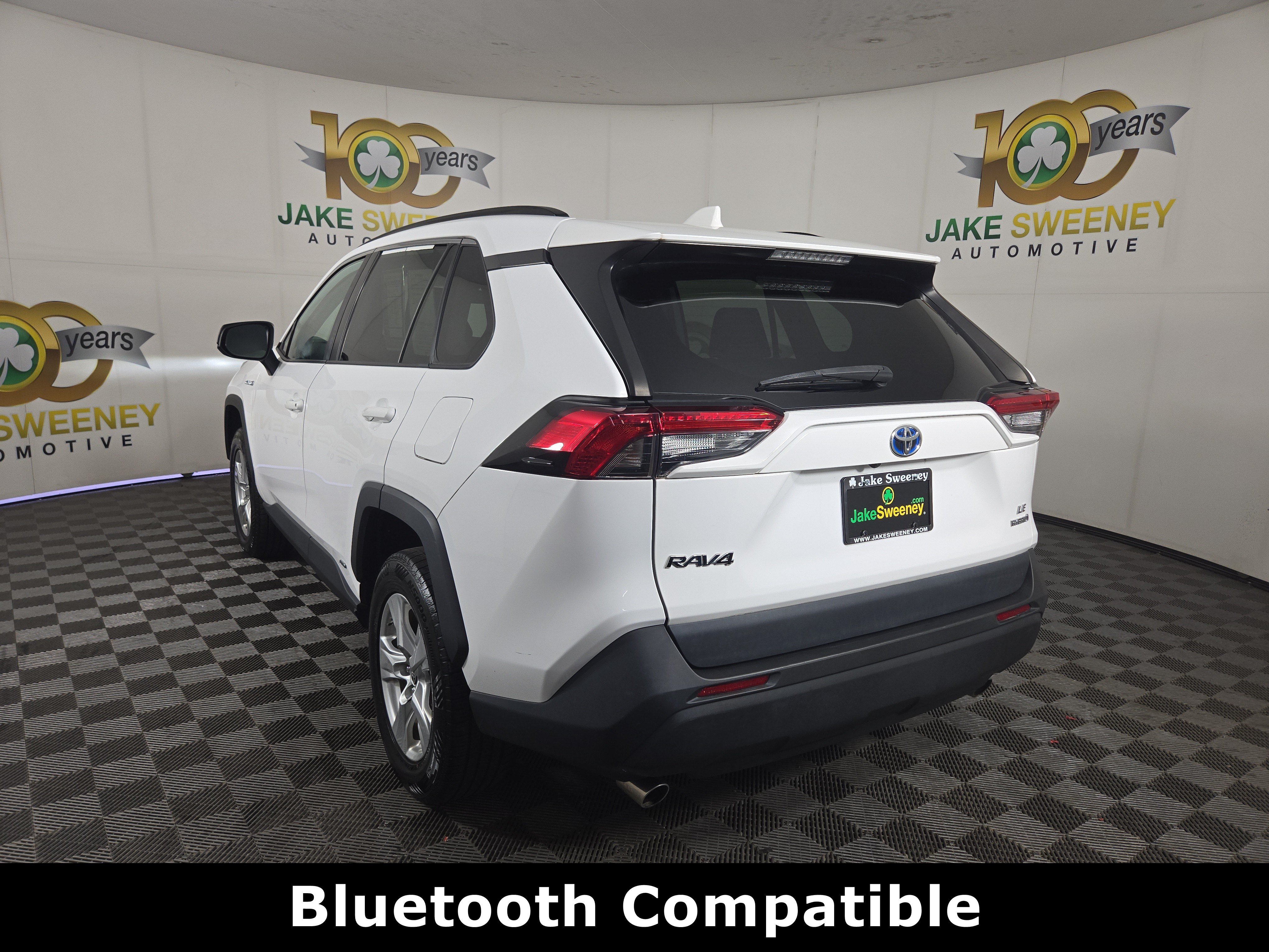 Used 2021 Toyota RAV4 LE AWD/4WD image 7