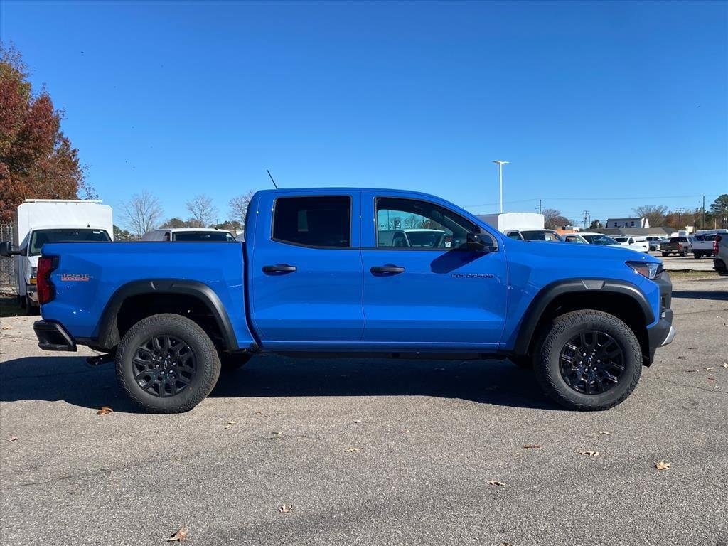 New 2026 Chevrolet Colorado Trail Boss AWD/4WD image 2