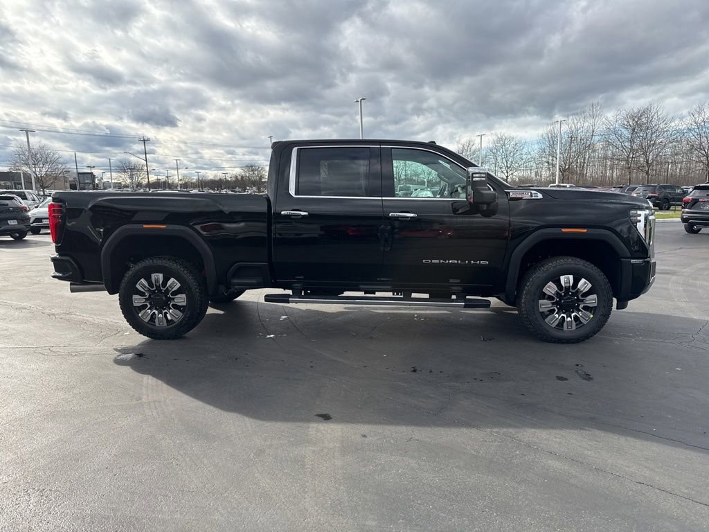 New 2026 GMC Sierra 3500 Denali w/ Denali Reserve Package image 8