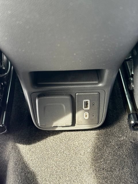 Used 2023 Chevrolet TrailBlazer RS w/ Sun and Liftgate Package AWD/4WD image 13