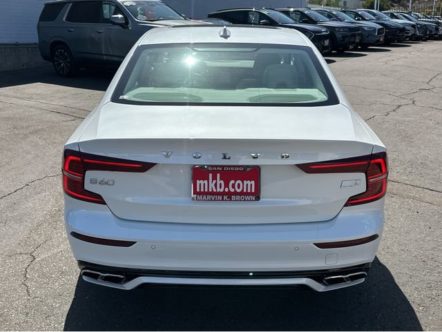 Used 2022 Volvo S60 T8 R-Design Expression w/ Premium Package AWD/4WD image 13