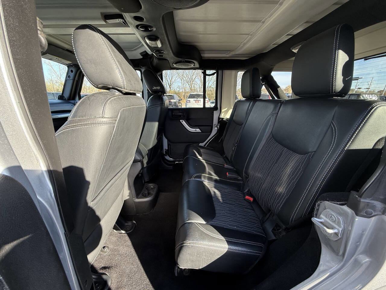 Used 2014 Jeep Wrangler Unlimited Sport image 13