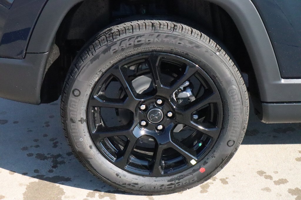 New 2026 Jeep Compass Latitude AWD/4WD image 18