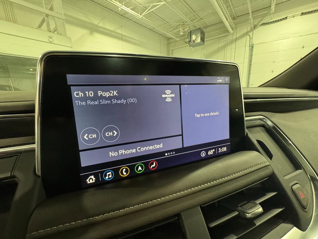 Used 2021 GMC Yukon SLT w/ SLT Luxury Plus Package image 17