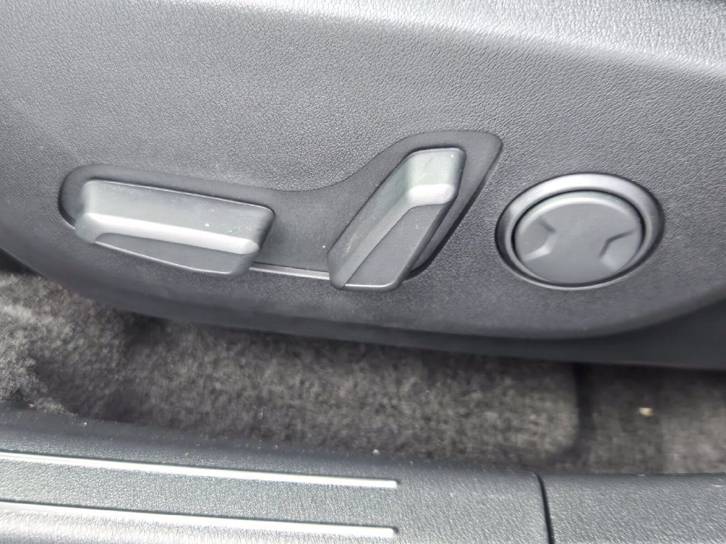 New 2026 Kia K4 GT-Line Turbo FWD image 8