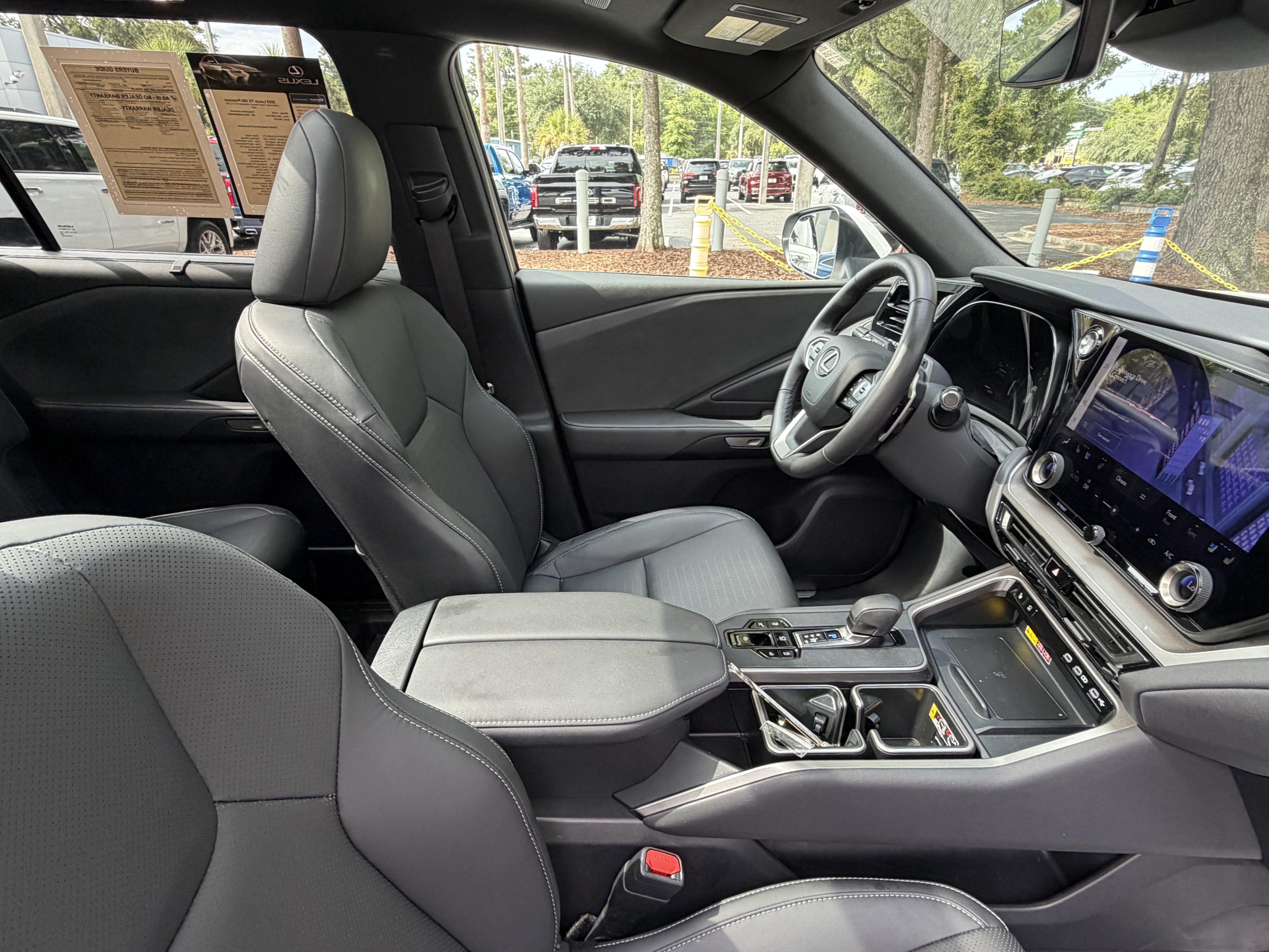 Used 2025 Lexus TX 350 AWD w/ Technology Package image 46