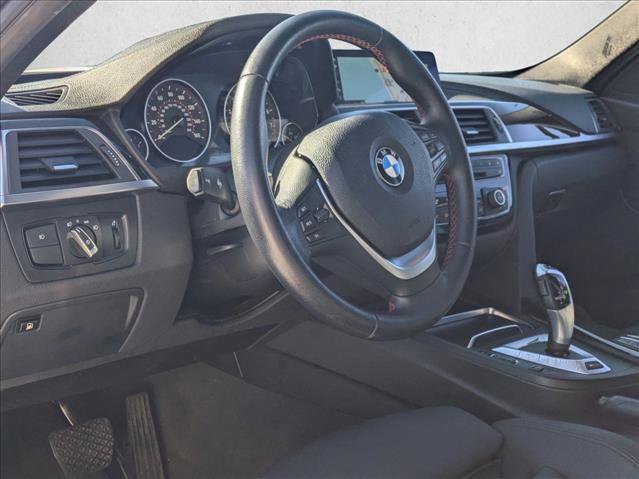 Used 2018 BMW 330e image 9