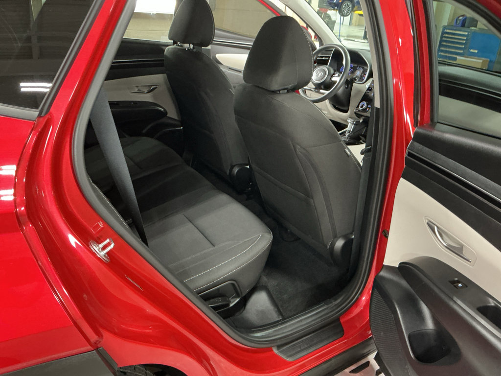 Certified 2022 Hyundai Tucson SEL w/ Cargo Package FWD image 15