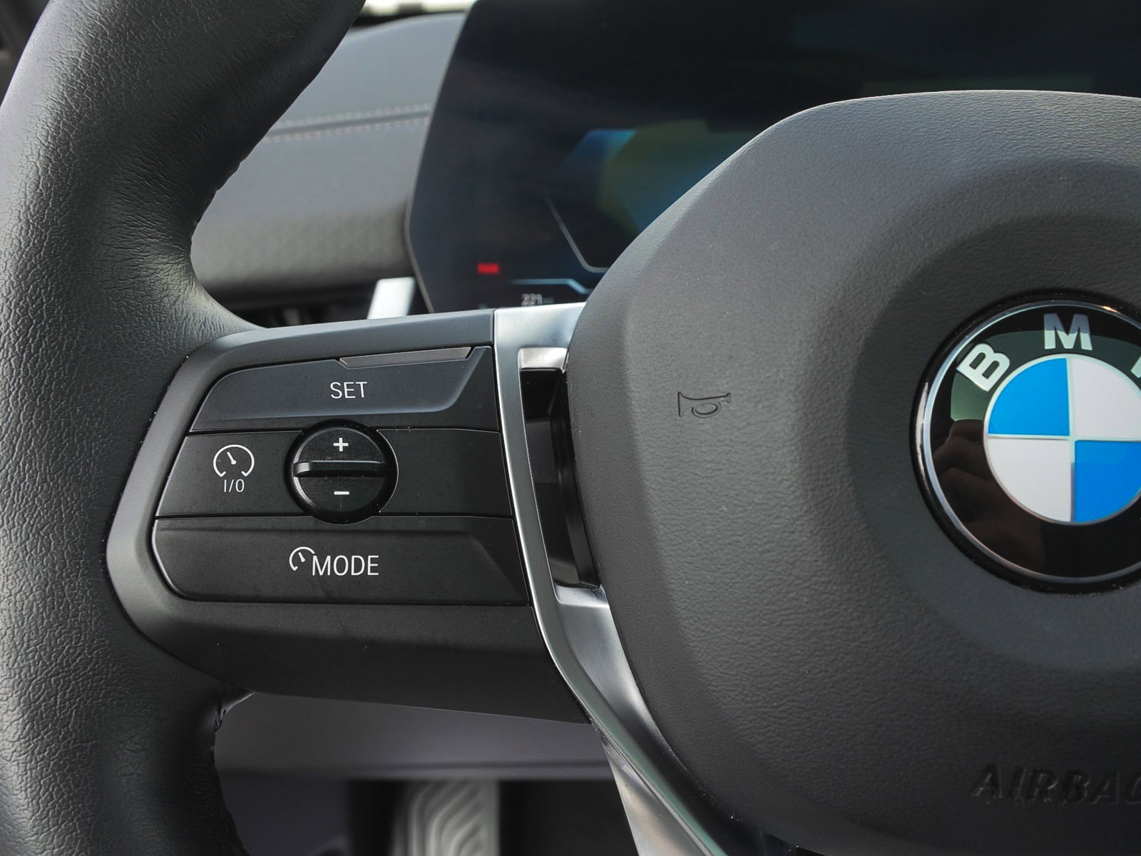 Used 2025 BMW X2 xDrive28i image 18