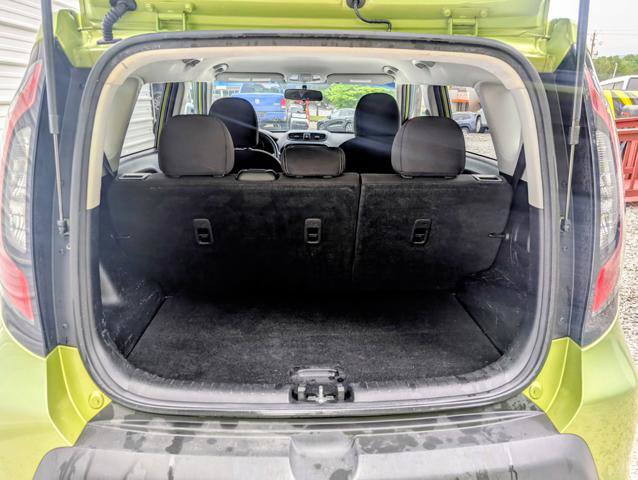 Used 2016 Kia Soul FWD image 12