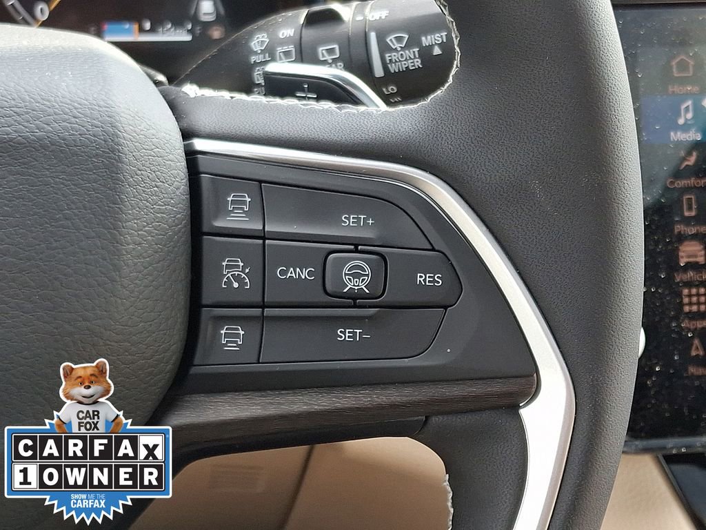 Used 2026 Jeep Grand Cherokee Limited AWD/4WD image 23