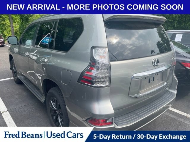 Used 2021 Lexus GX 460 Premium w/ Premium Plus Package AWD/4WD image 4