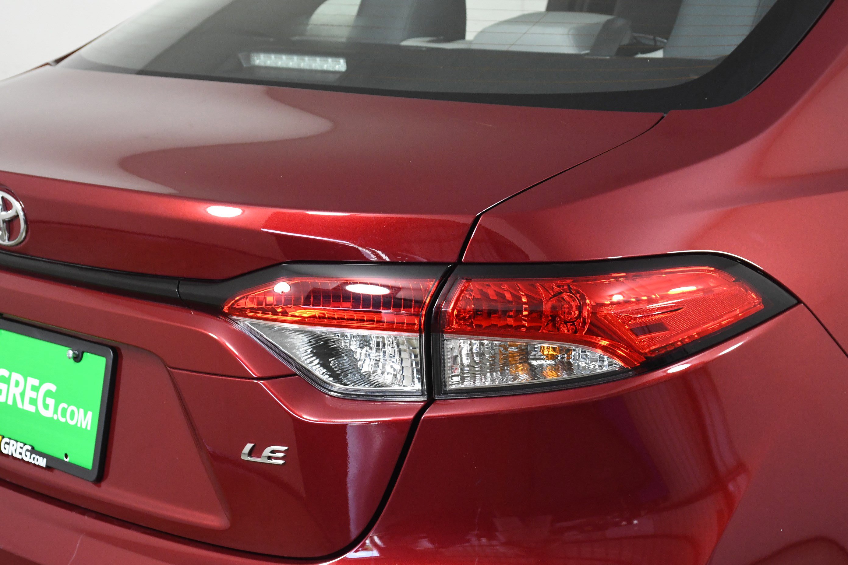 Used 2025 Toyota Corolla LE image 31