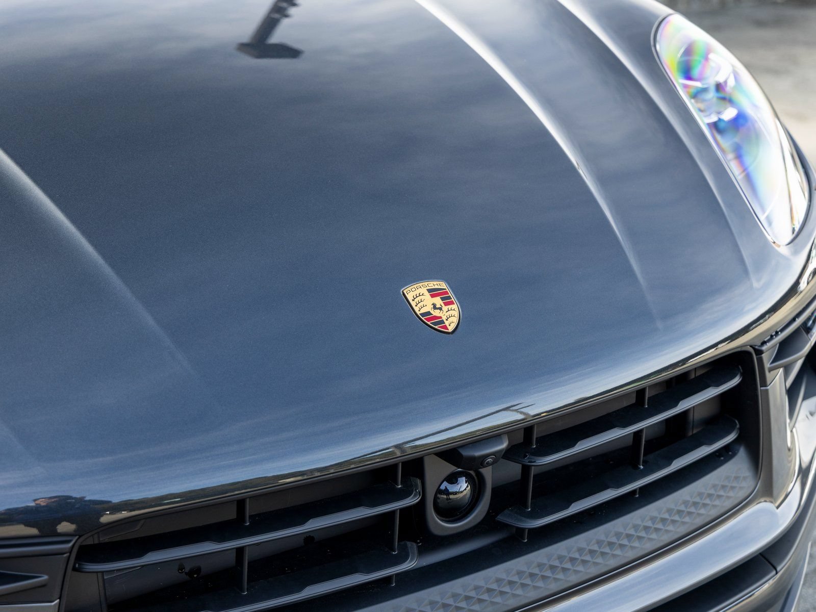 New 2026 Porsche Macan Turbo AWD/4WD image 15