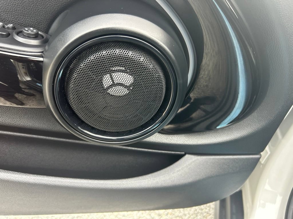 Used 2024 MINI Cooper S w/ Seaside Edition FWD image 16