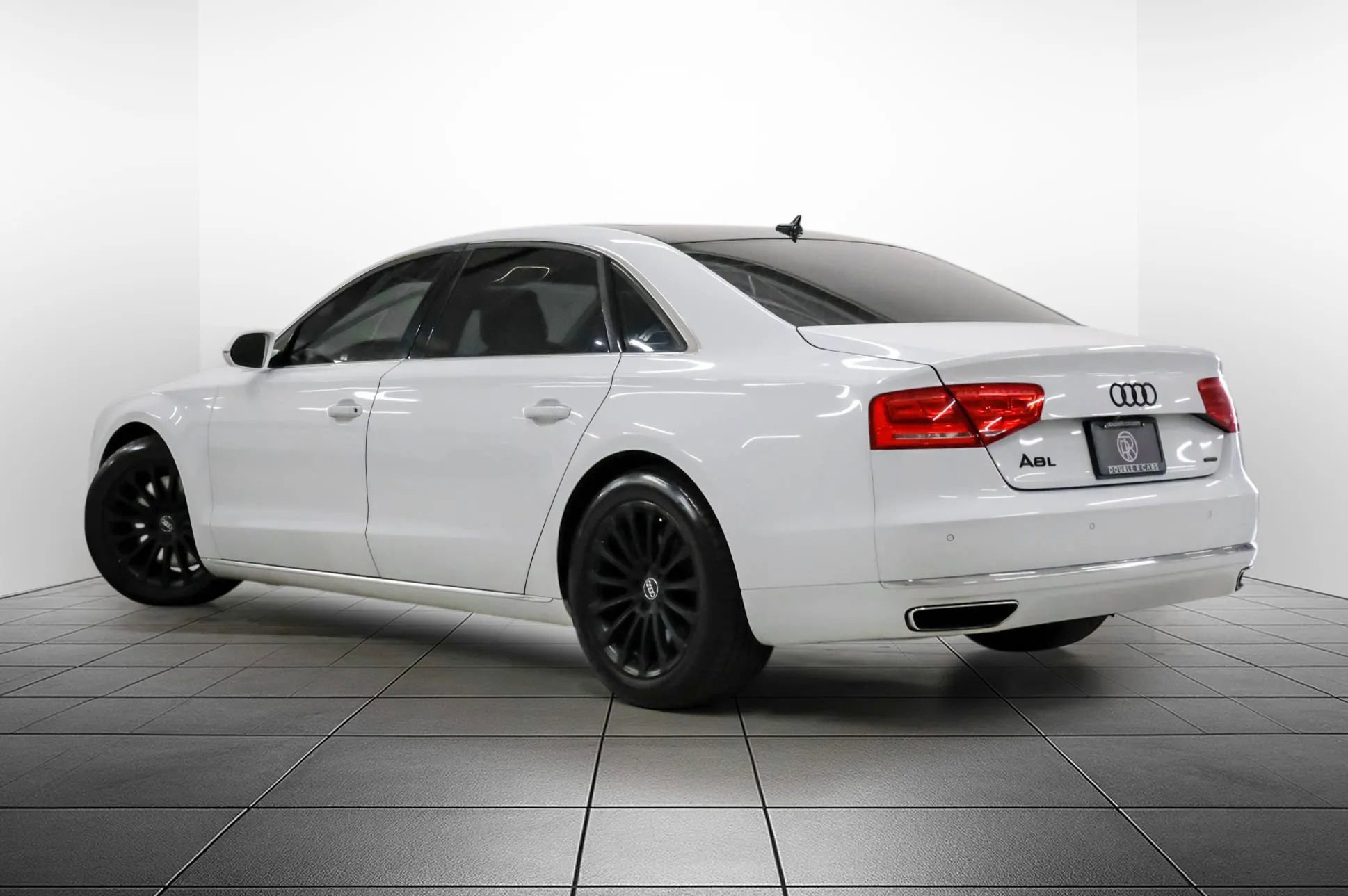 Used 2014 Audi A8 L 4.0T image 11