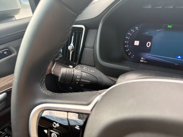 Used 2026 Volvo XC90 B6 Plus AWD/4WD image 30