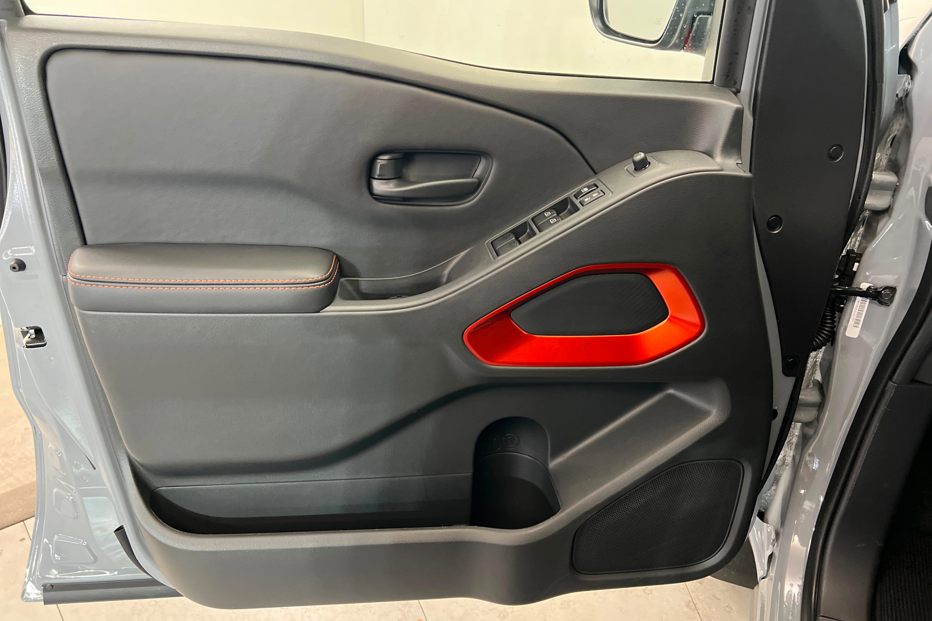 New 2026 Nissan Frontier PRO-4X w/ Pro-4x Convenience Package image 14